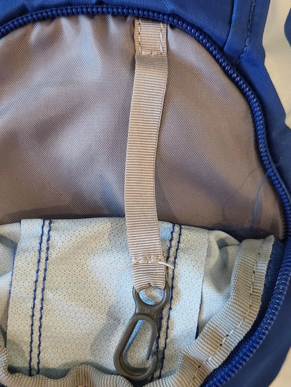 CamelBak Classic Hydration Pack Backpack W Reflective Strips And 2L Bladder